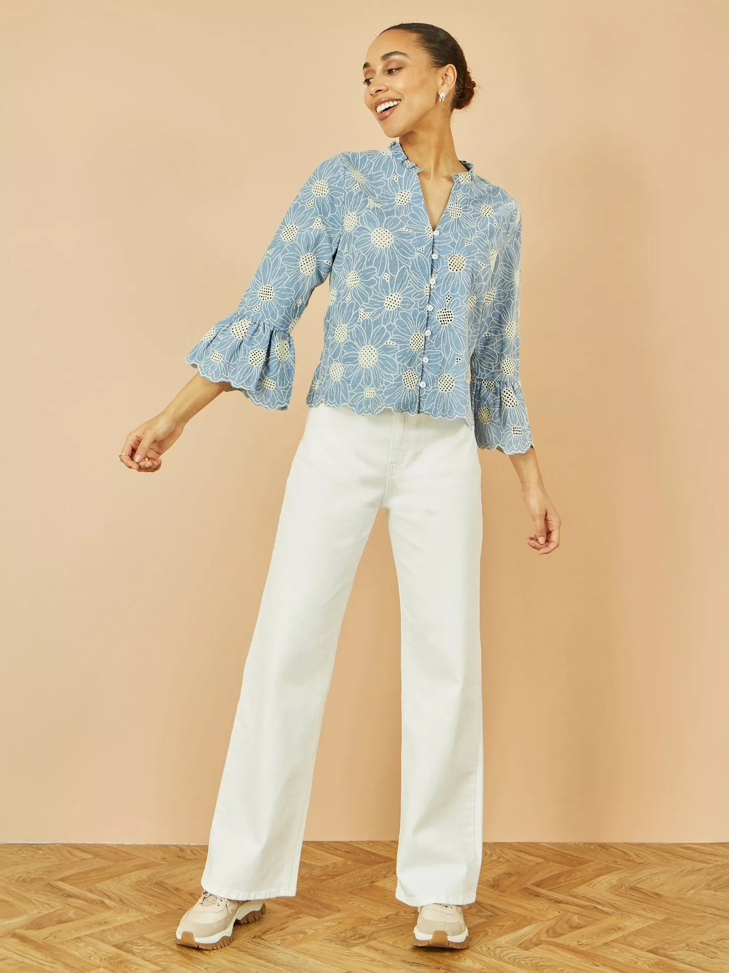 Yumi Daisy Broderie Shirt