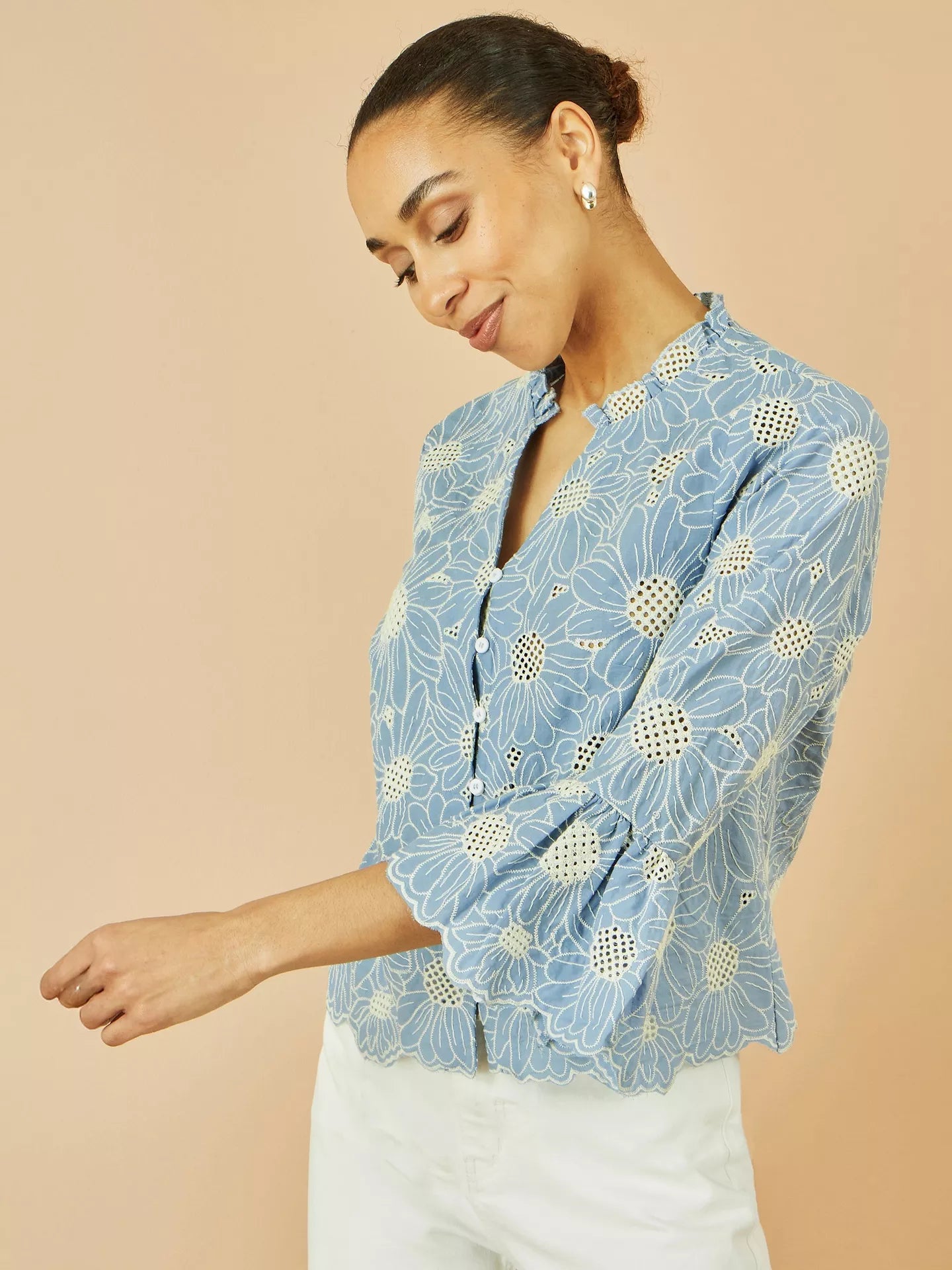 Yumi Daisy Broderie Shirt