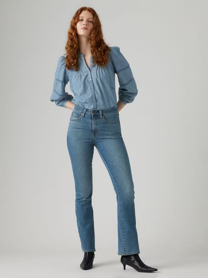 Levi's 725 High Rise Bootcut Jeans