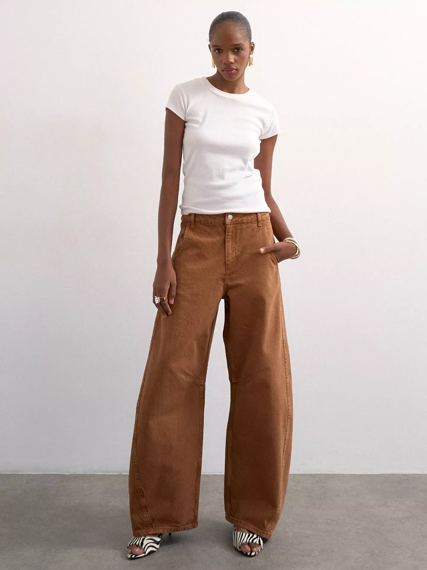 Topshop High Rise Horseshoe Barrel Leg Jeans