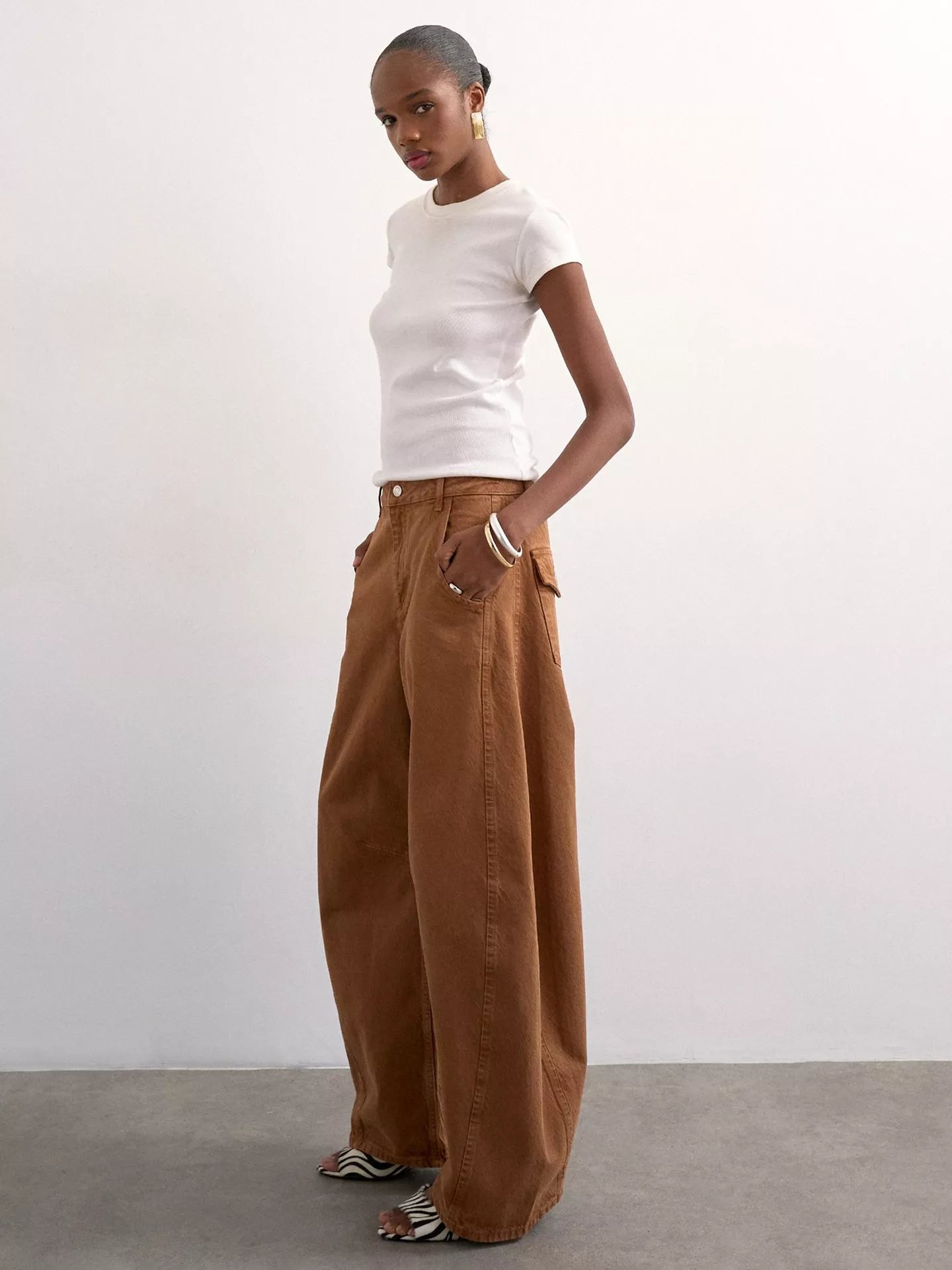 Topshop High Rise Horseshoe Barrel Leg Jeans