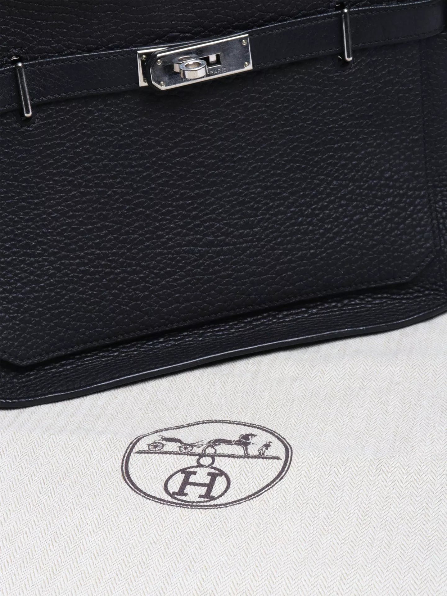 Pre-loved Hermès 2012 Jypsiere 28 Leather Shoulder Bag