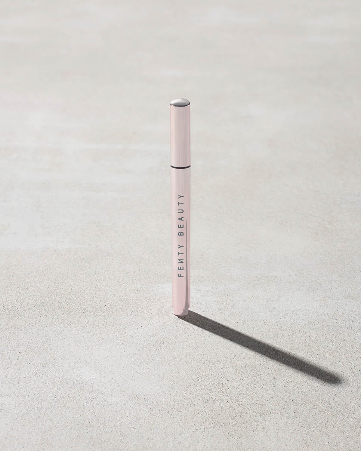 Flyliner Longwear Liquid Eyeliner