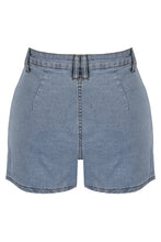 Load image into Gallery viewer, Denim Shorts w/ Pocket
