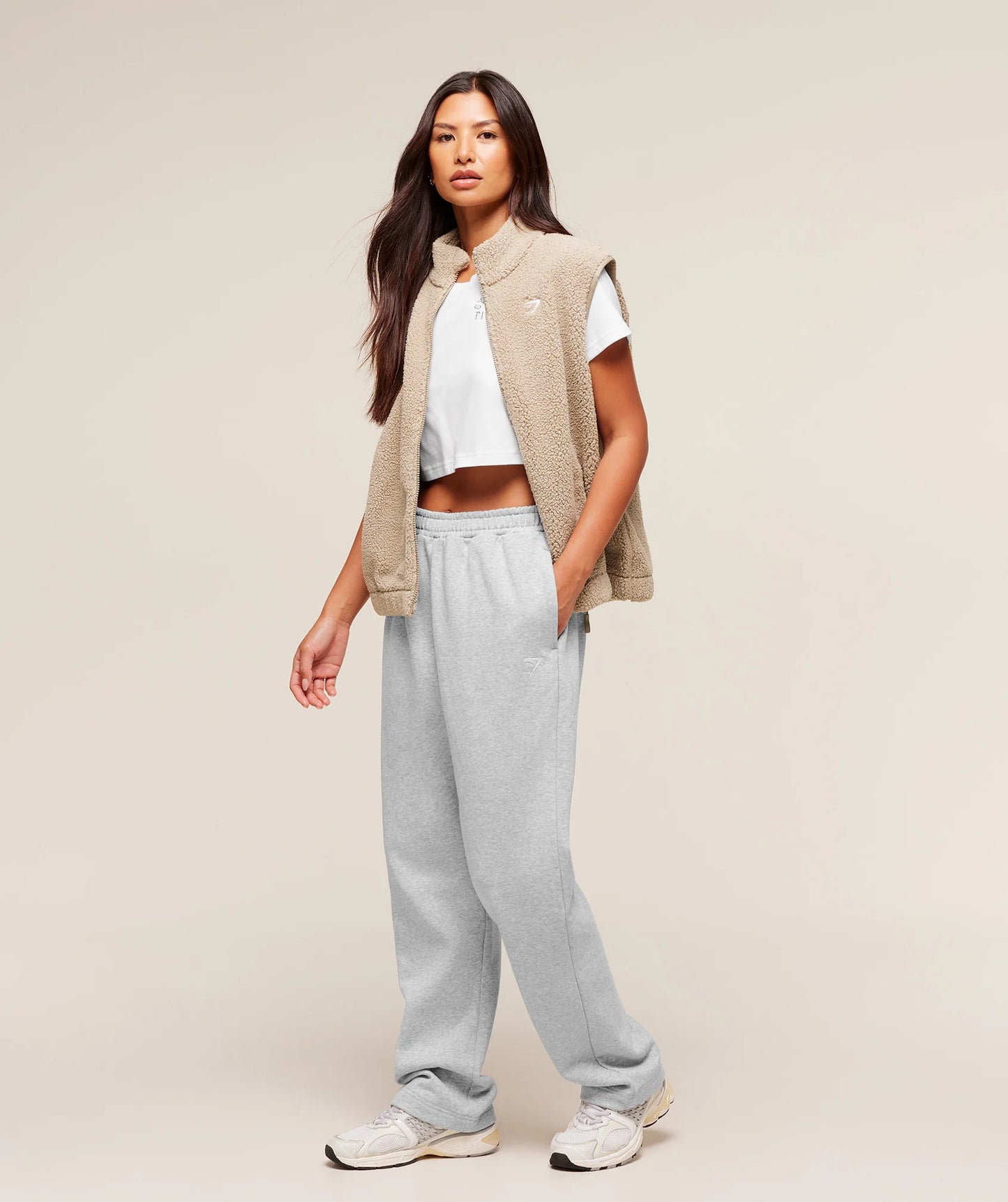 GymShark Sherpa Gilet (Brown)